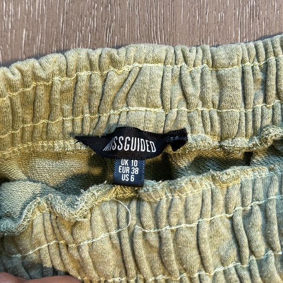 Comfy shorts - Picture 2 of 2